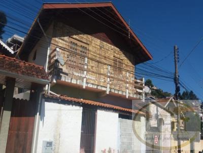Casa para Venda, em Campos do Jordão, bairro Vila Sodipe, 4 dormitórios, 3 banheiros, 3 vagas